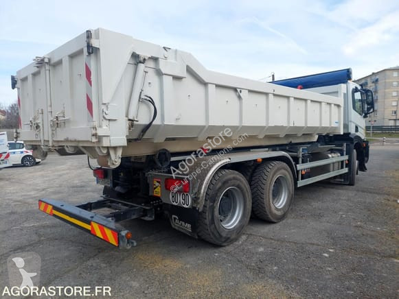 Грузовик Iveco