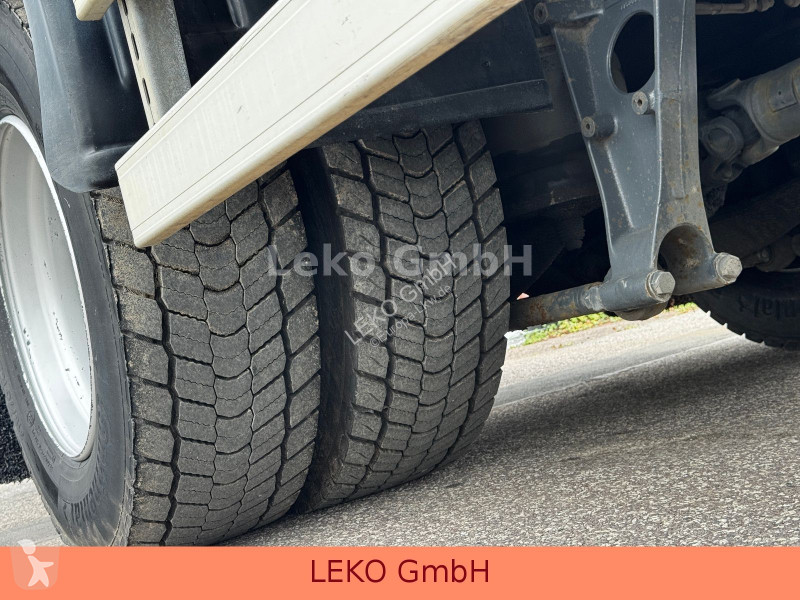 شاحنة DAF 280 FA ( Fleischhaken ) Meat hooks