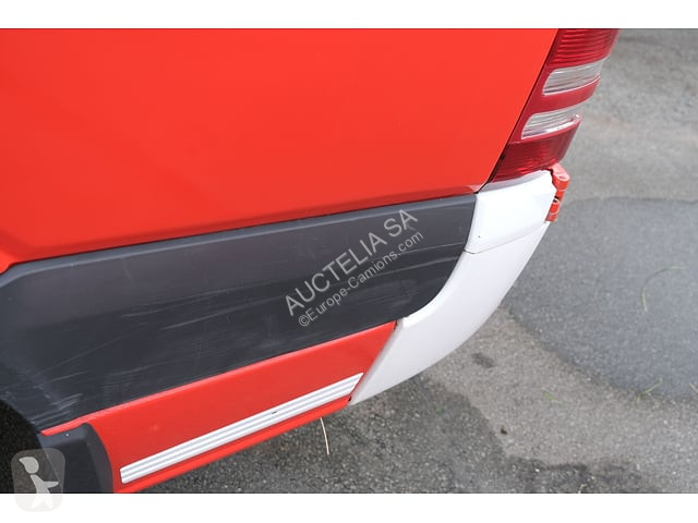 شاحنة Mercedes 318 CDI-D