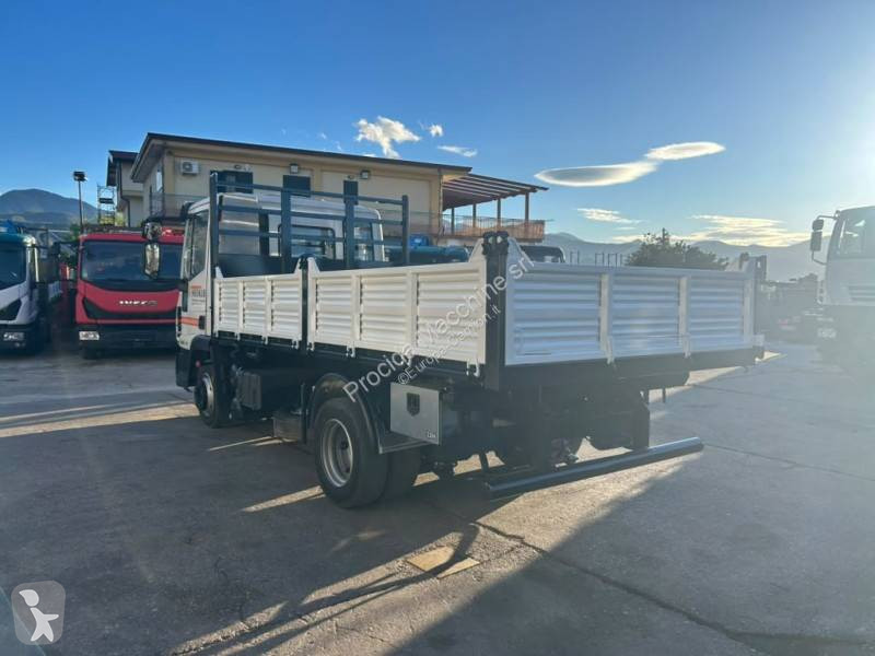 Kamion Iveco 80 E 22