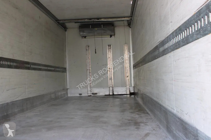 Camion Scania 440 + 6x2 + carrier + euro 5 + lift