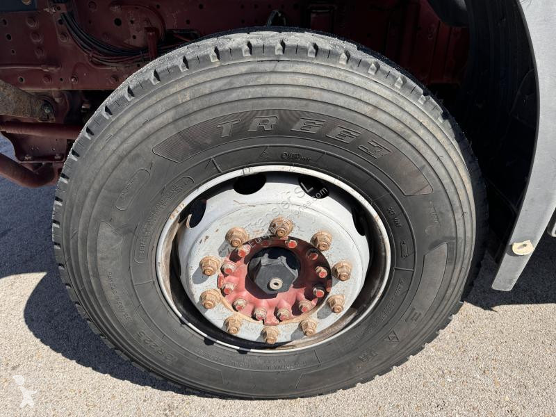 Kamion Iveco MP 260 E 35 H
