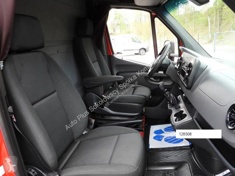 Véhicule utilitaire Mercedes SPRINTER 316  8...