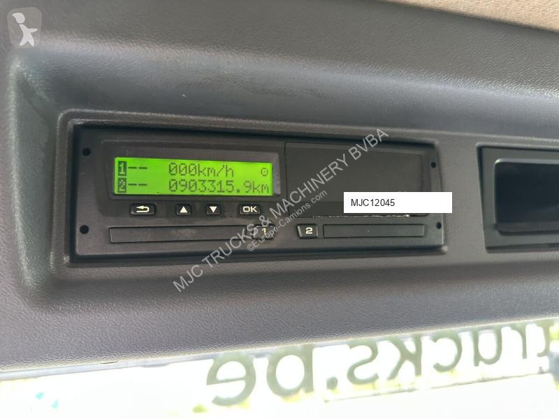 Kamion Scania P320 RETARDER - CLOSED BOX 8m25 x...