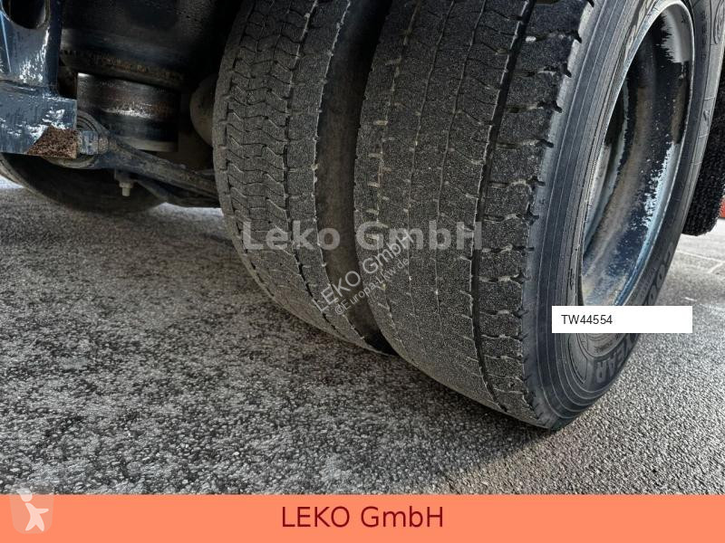 Lastbil Iveco 160 ML 210