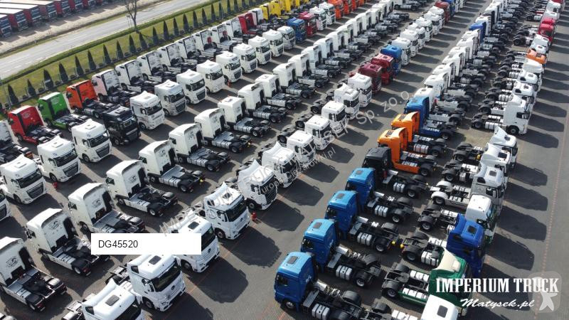 Camion Renault T 440 / 6X2 / SOLÓWKA / FIRANKA...