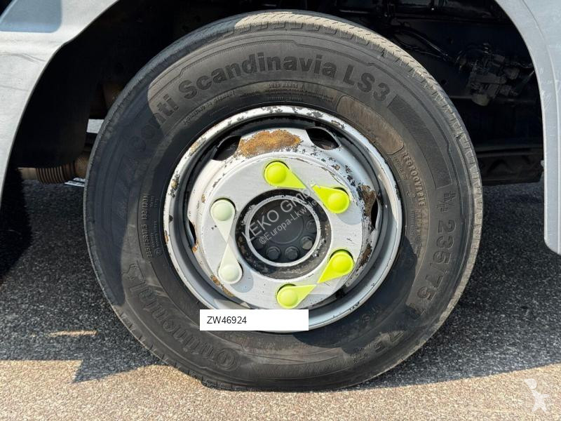 شاحنة Mercedes 1021 Mit Carrier Sp 850Mt