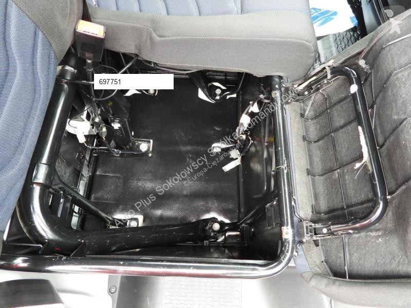 Furgoneta Iveco DAILY 35C16 WYWROTKA TEMPOMAT...