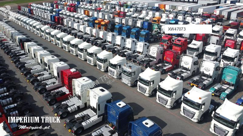 Camion Mercedes AROCS 4148