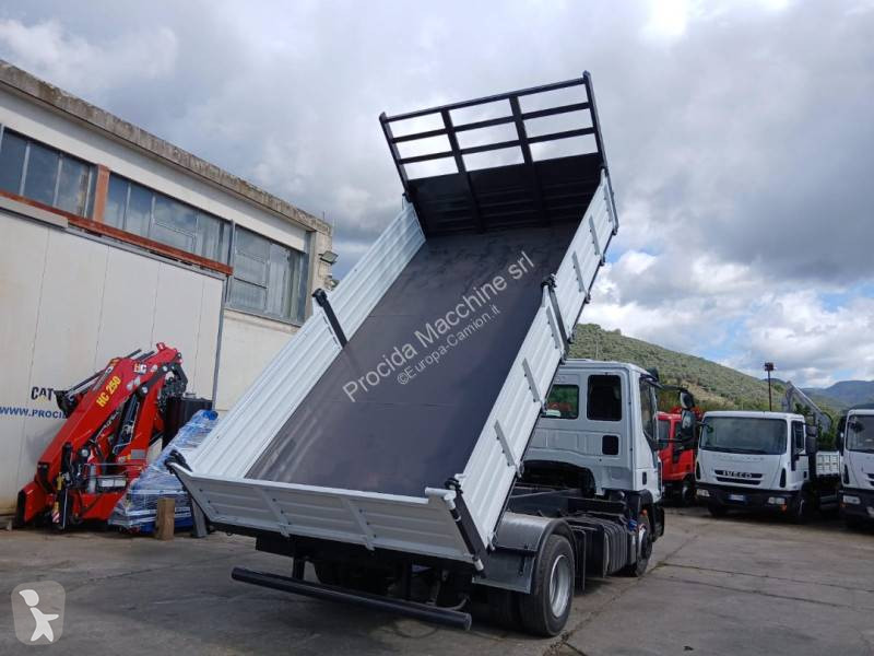 شاحنة Iveco