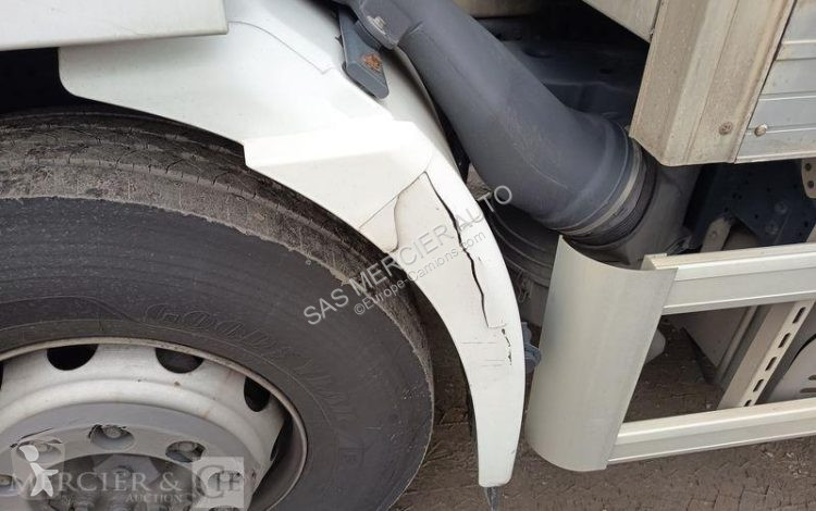 شاحنة Iveco