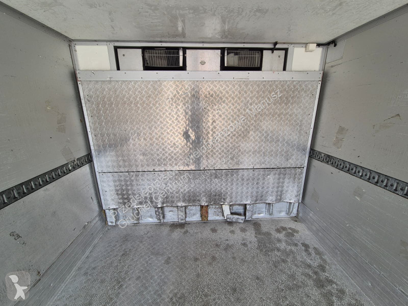 Камион Volvo FM 340 / CARRIER I350 / LIFT ZEPRO
