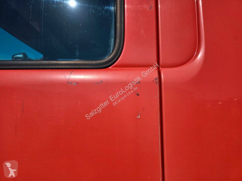 شاحنة MAN 18.250 4x2 LL / Ladebordwand /...