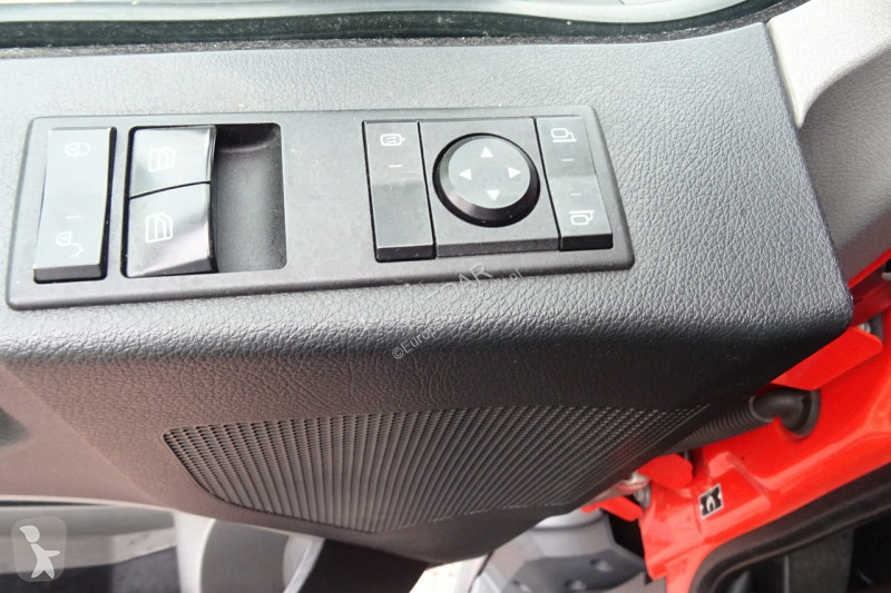شاحنة Mercedes 2840 Syp euro 6 chłodni 3 osie...