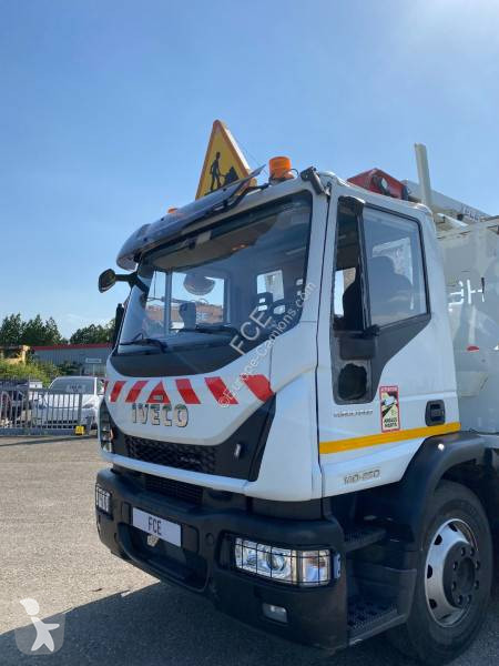 Iveco  truck