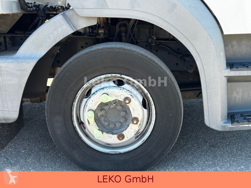 شاحنة Mercedes 1021 Mit Carrier Sp 1150Mt