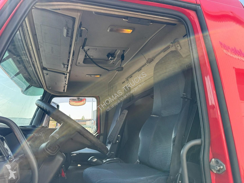 شاحنة Volvo 400 6x2 Fassi F230 XP , NCH 2425 V