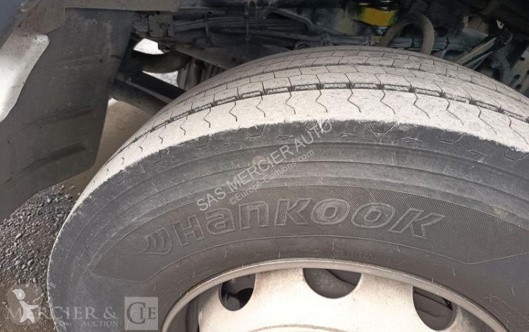 شاحنة Iveco