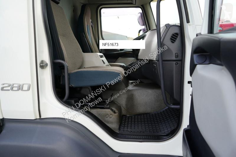 شاحنة Volvo HEVES PONYVA / TANDEM,