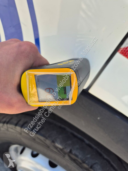 Samochód dostawczy Iveco Daily 65C18