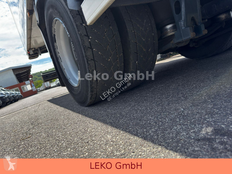 شاحنة Iveco 190 E 28 Mit Carrier Sp 1150