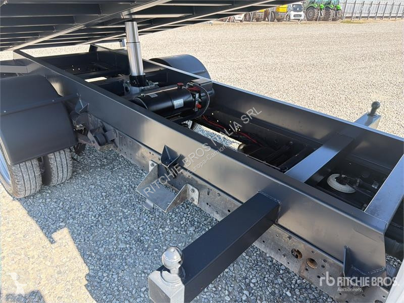 Iveco 35C13 Dump Truck truck