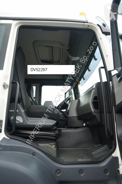 Camión MAN TGS 35.400 / 8X4 / WYWROTKA 2...