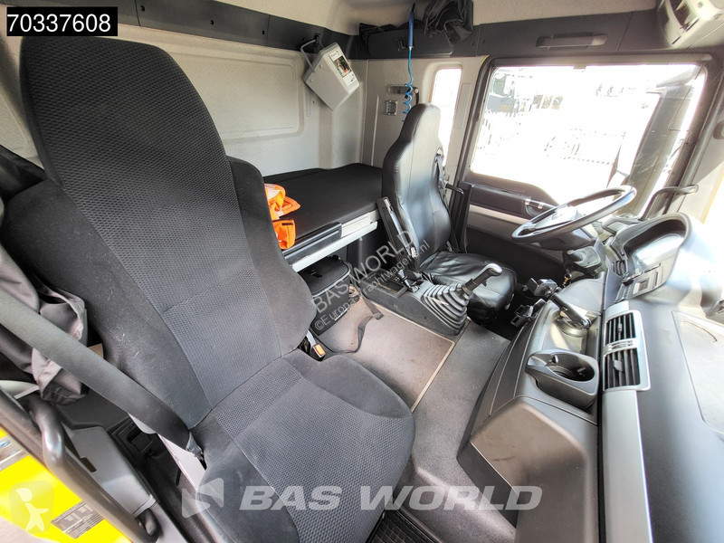 Грузовик MAN TGS 8X4 Miller Industries Vulcan...