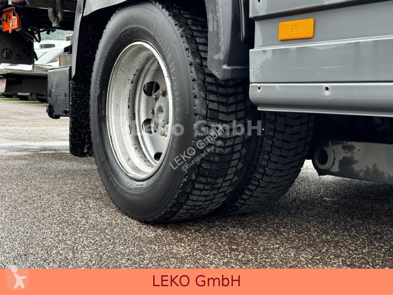Kamion Mercedes 1218 Mit Carrier Sp 850Mt
