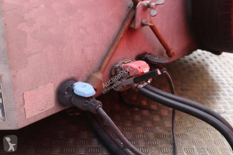 Iveco  35C18 truck