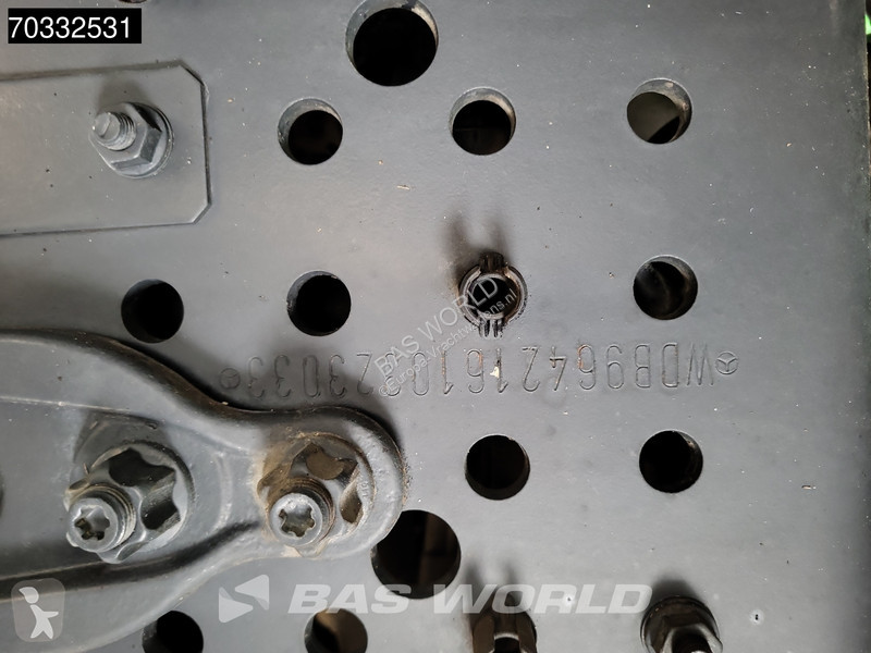Kamion Mercedes 3358 6X4 TAJFUN LIV 190Z Crane...