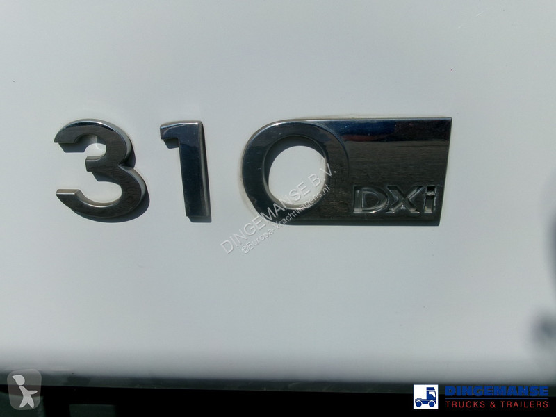 Camion Renault 310 6x2 fuel tank 19 m3 / 5 comp...