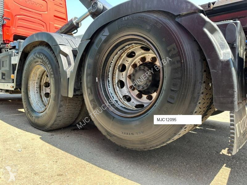 Kamion Volvo 6x4 HOOKLIFT 20T - RETARDER - LIFT...