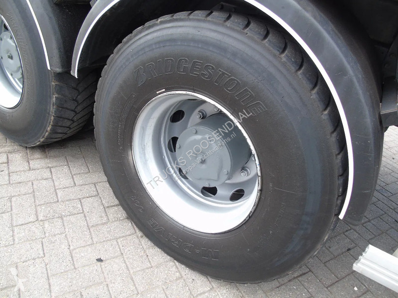 Camion Iveco 360 EEV + HIAB 144B- 2 + 6X4 +...