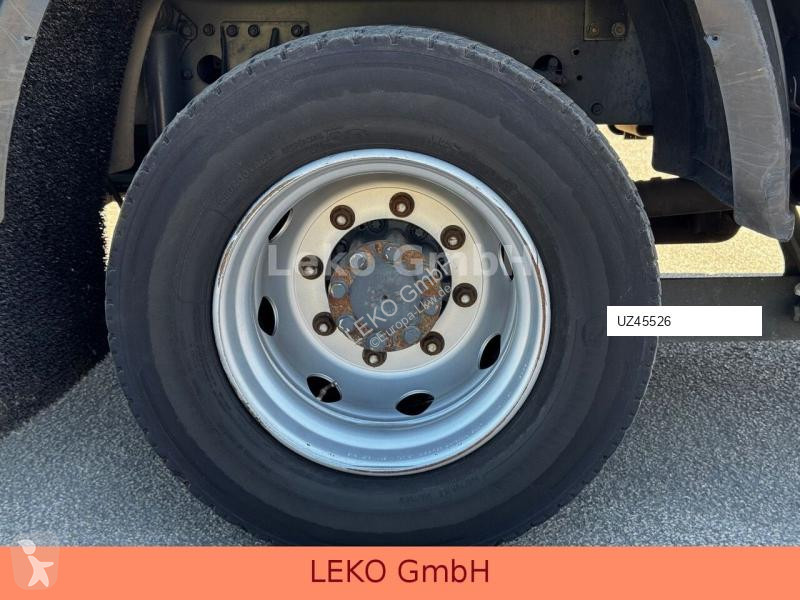 Kamion Mercedes 1218 Mit Carrier Sp 950Mt