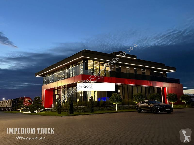 Camion Renault T 440 / 6X2 / SOLÓWKA / FIRANKA...
