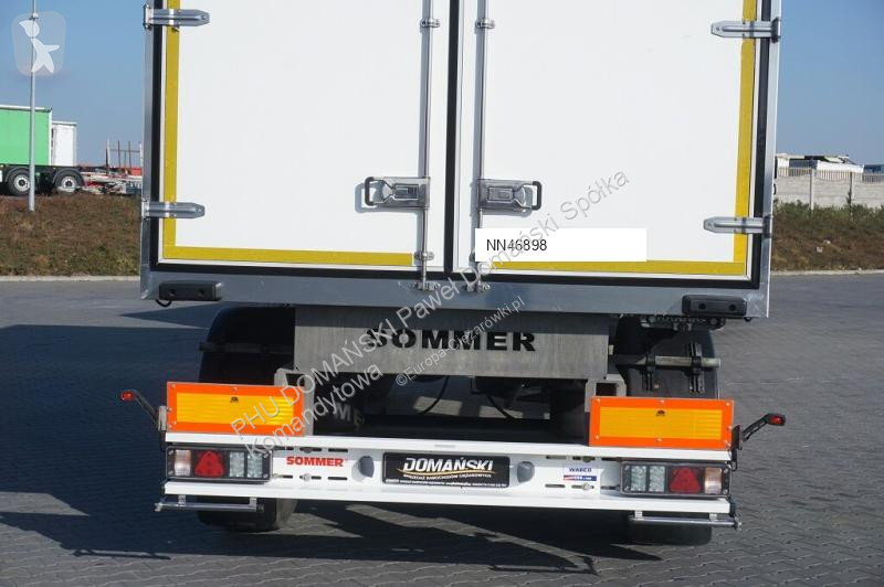 Camion remorque DAF DO PRZEWOZU NAPOJÓW