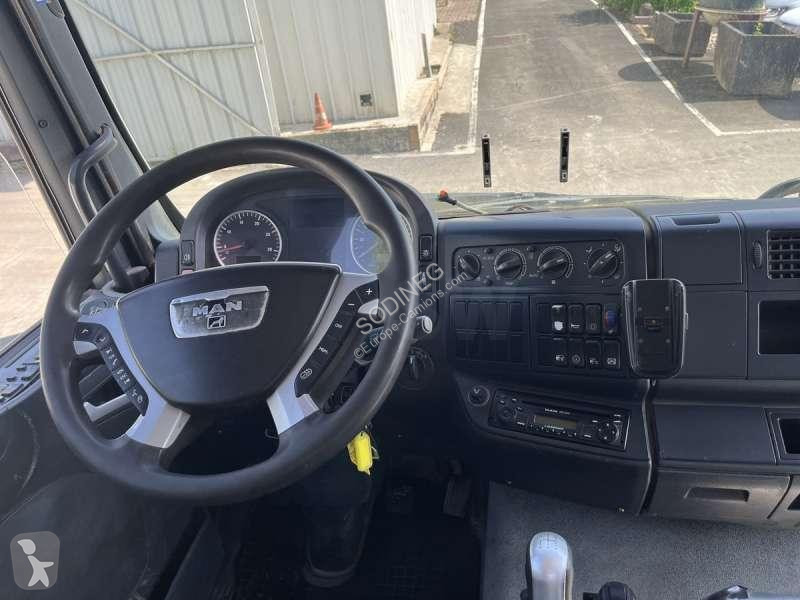 Kamion MAN 35.440 8X4
