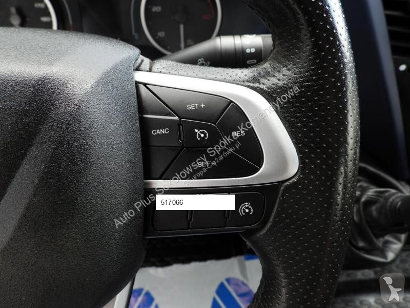 Furgoneta Iveco DAILY 35C18 WYWROTKA...