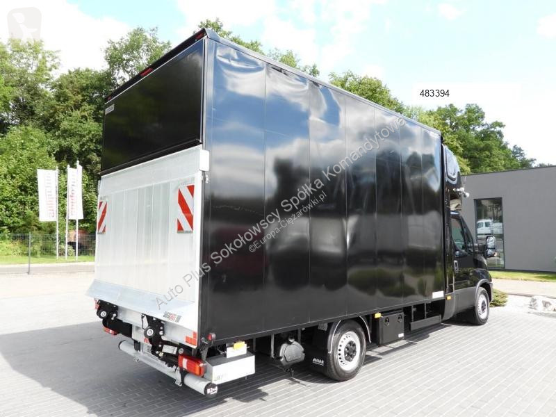 Nyttofordon Iveco DAILY 35S18 KONTENER WINDA 8...