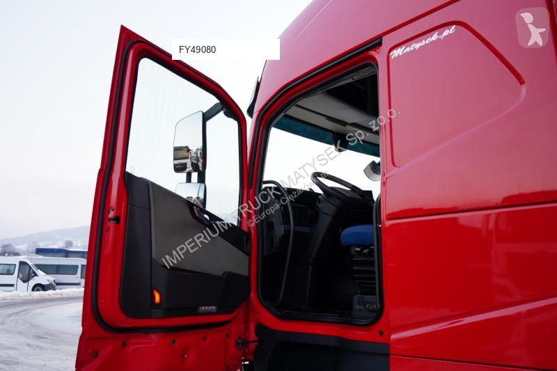 شاحنة مقطورة Volvo FH 460