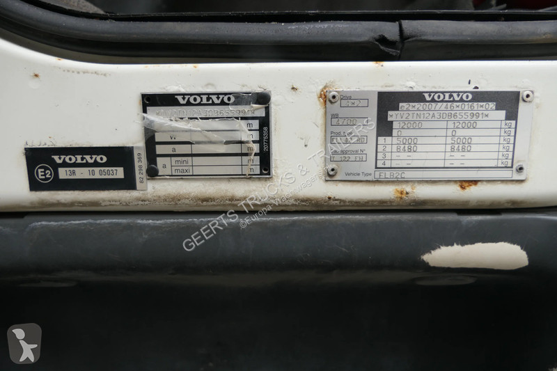 شاحنة Volvo FL 240 | Carrier SUPRA 950Mt /...