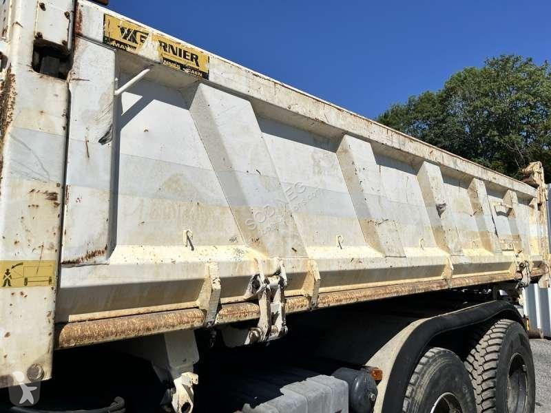 شاحنة Iveco
