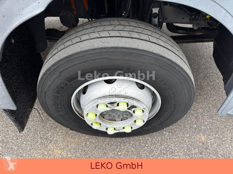 Camion Mercedes 1318 Mit Thermoking T-1000R