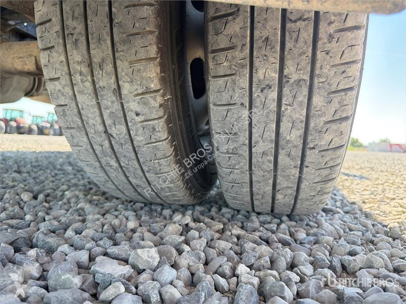 Furgoneta Iveco