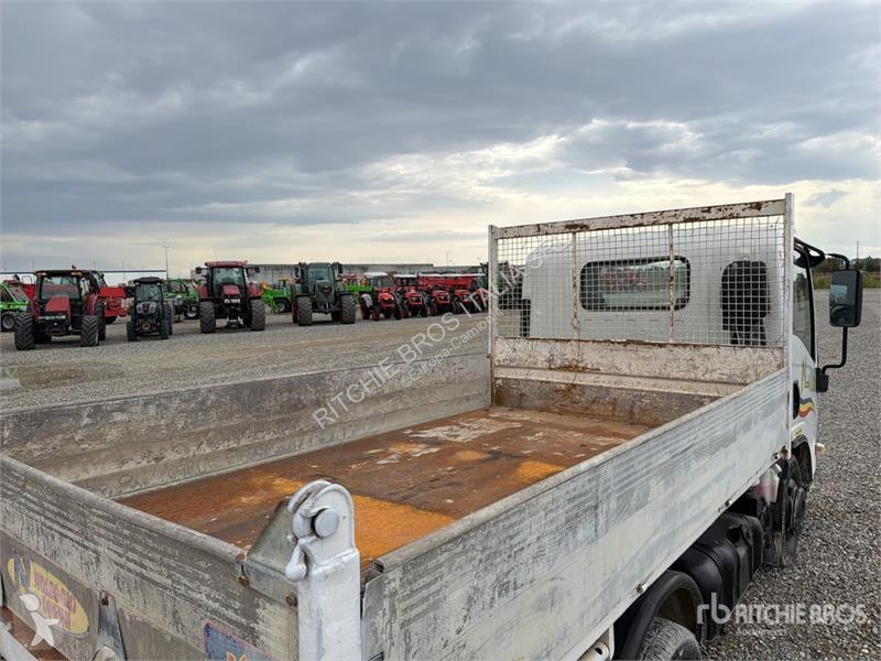 Kamion Isuzu S/A Dump Truck