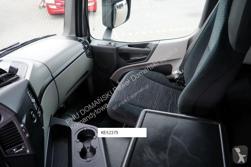 Teherautó Mercedes PK 18002,