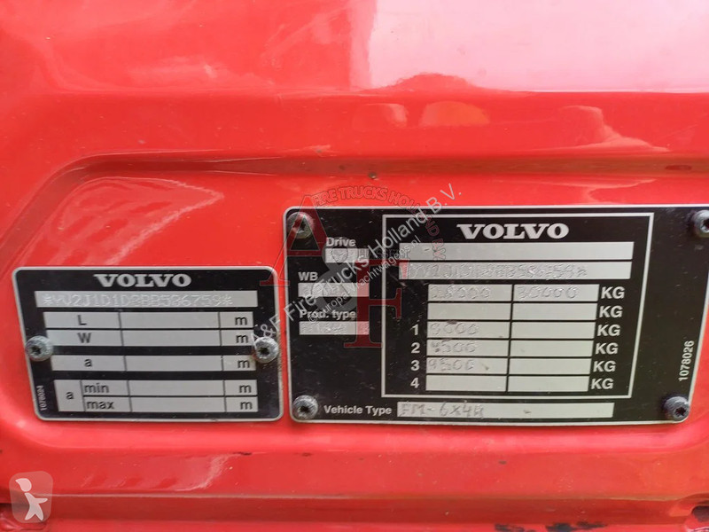 Kamion Volvo 330 HIAB XR21 6x4 (Ex. Brandweer)
