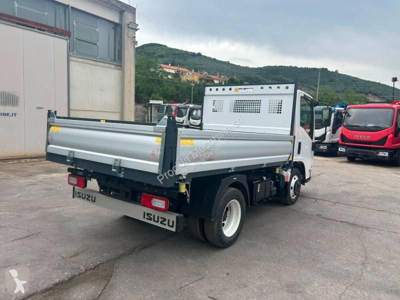 Kamion Isuzu