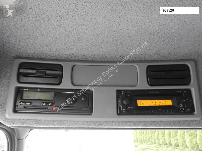 Camion Mercedes ATEGO 12.24 KONTENER WINDA 18...